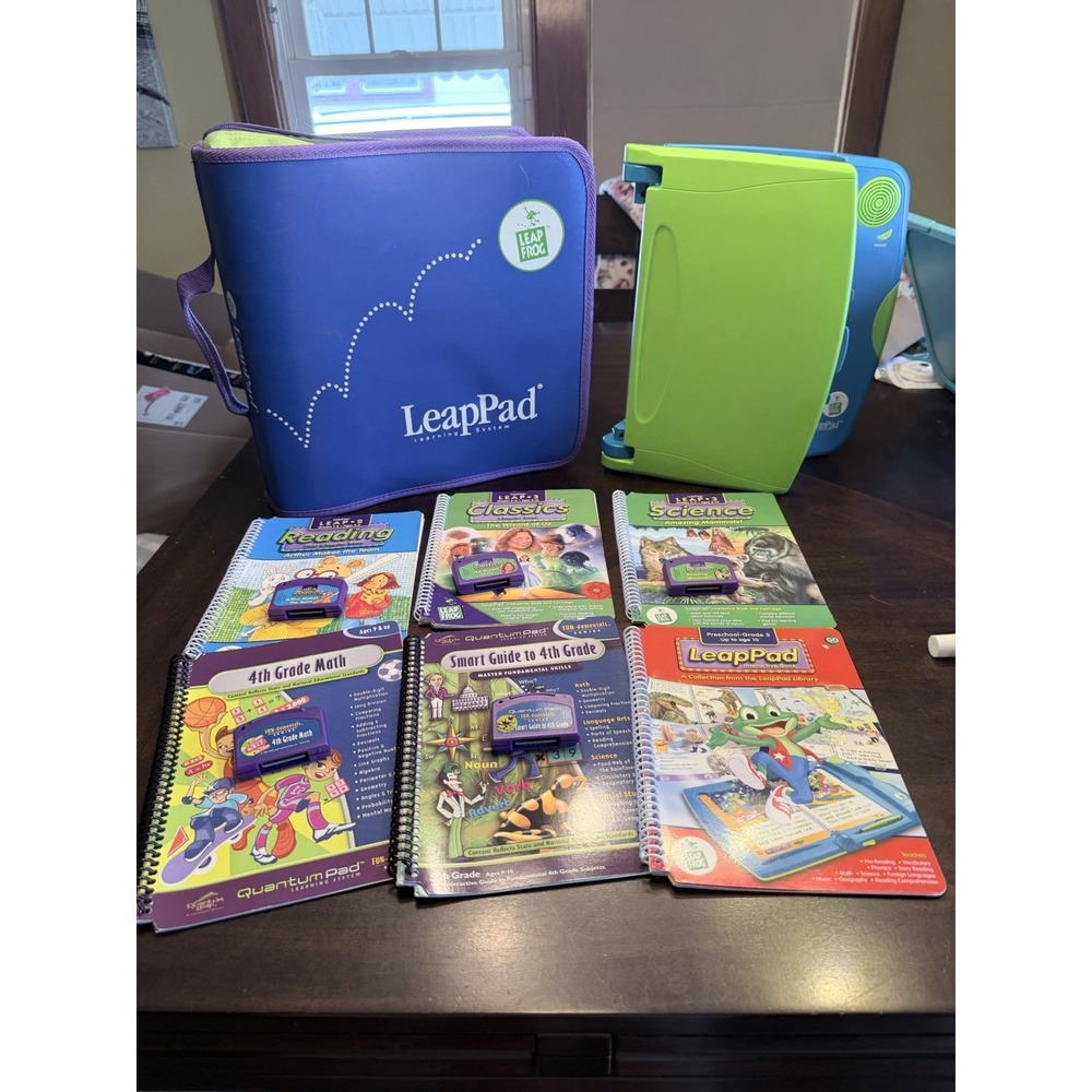 Vintage LeapFrog Leap Pad five Cartridges And Books Carrying Case Tested